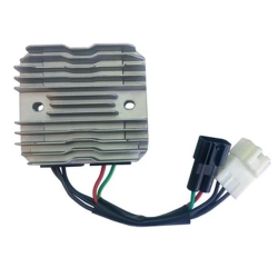 DZE REGULATOR NAPIĘCIA SUZUKI AN 650 BURGMAN 03-10; VZ 1500 MARAUDER 09; VZ 1500 BOULEVARD 09-10; VLR 1800 INTRUDER 06-11 MOS